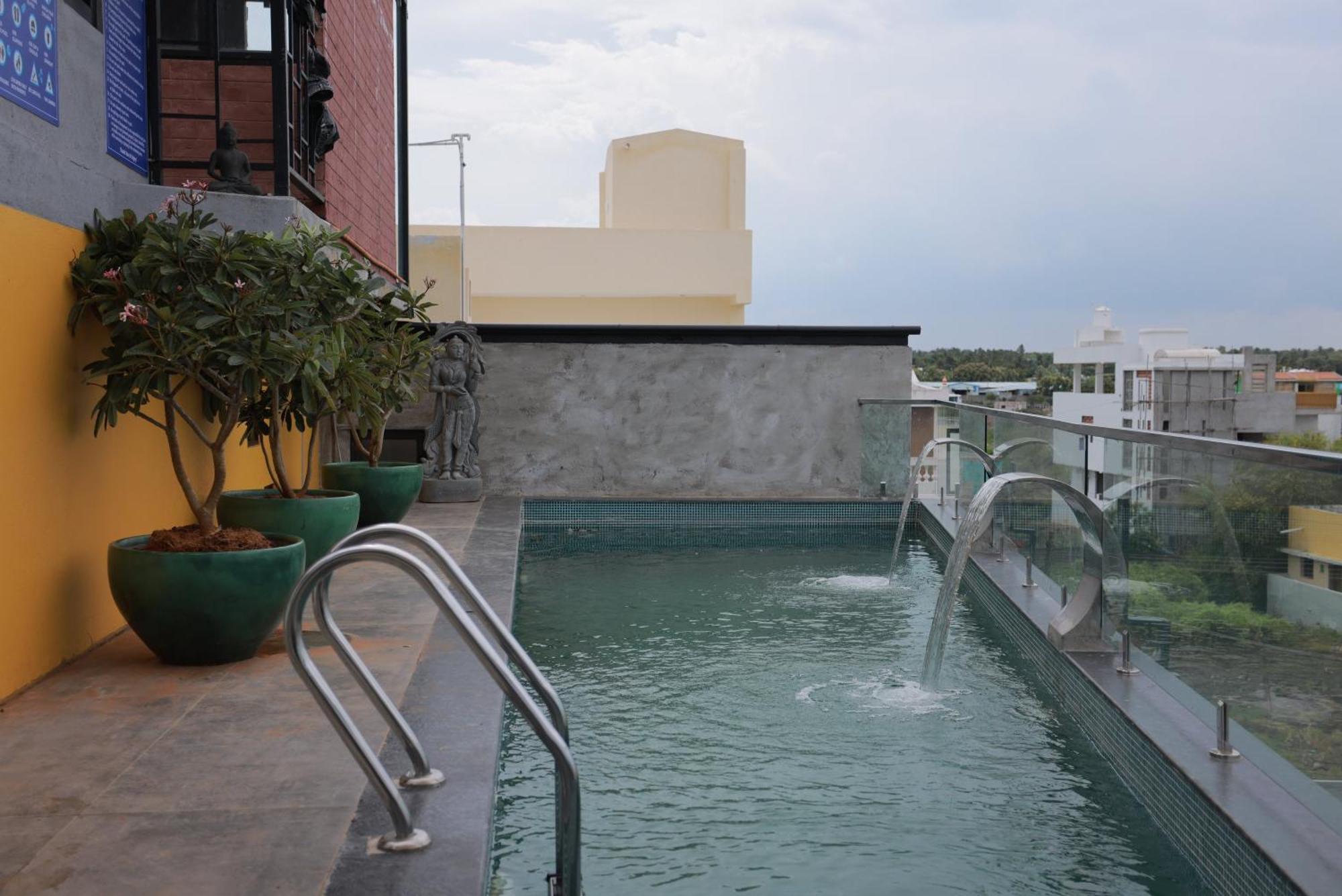 Villa Ecotiva Pondicherry Exteriör bild