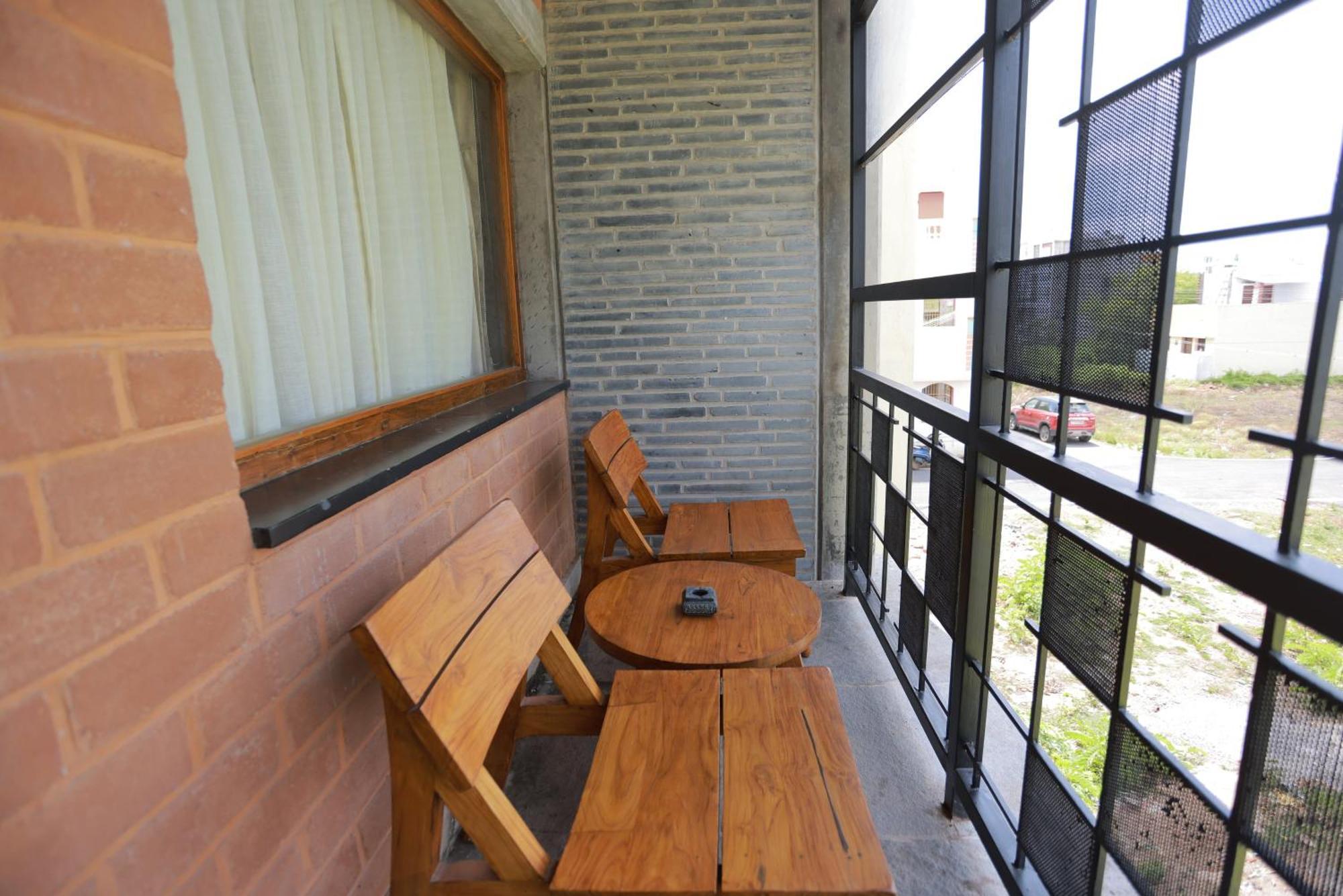 Villa Ecotiva Pondicherry Exteriör bild