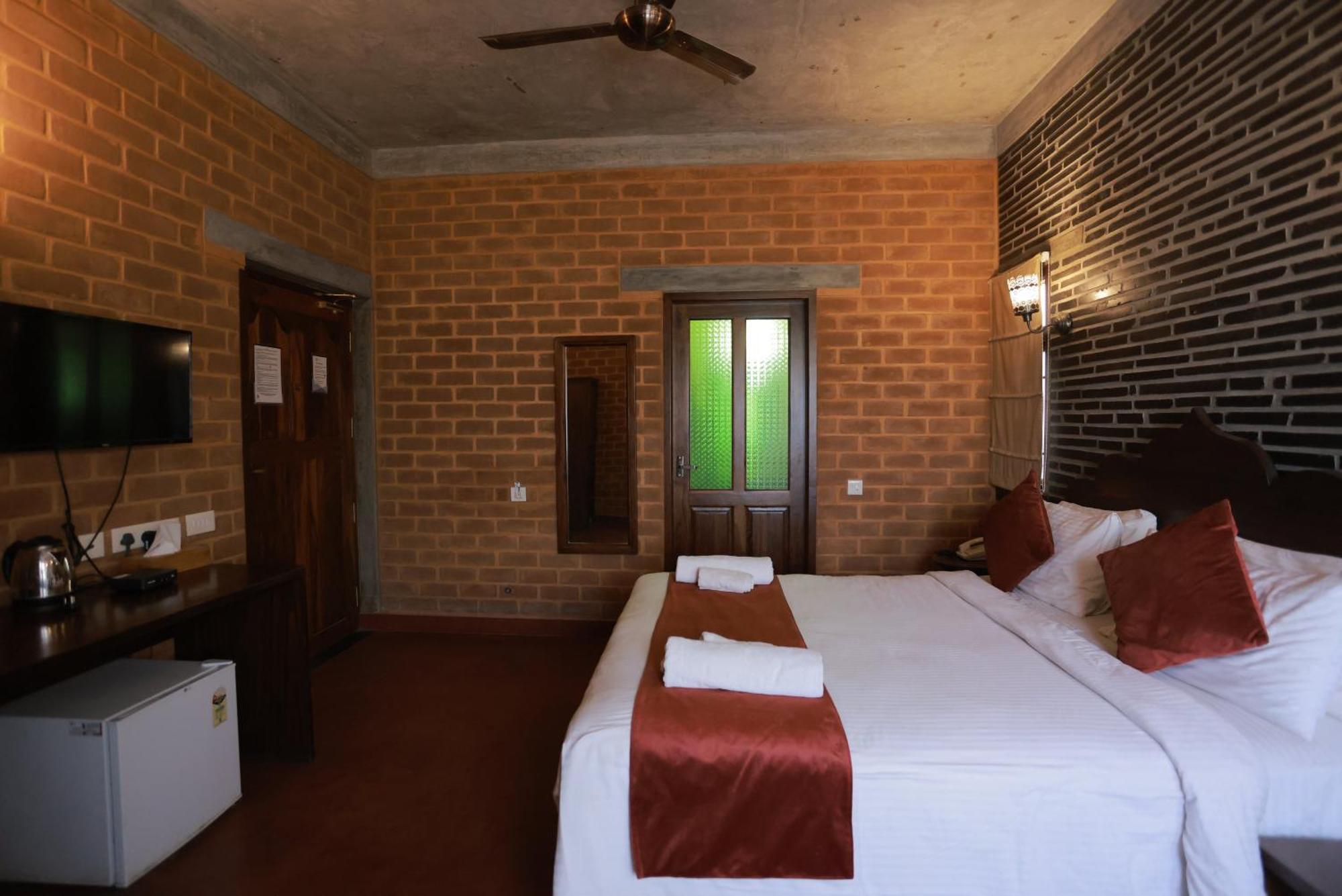 Villa Ecotiva Pondicherry Exteriör bild